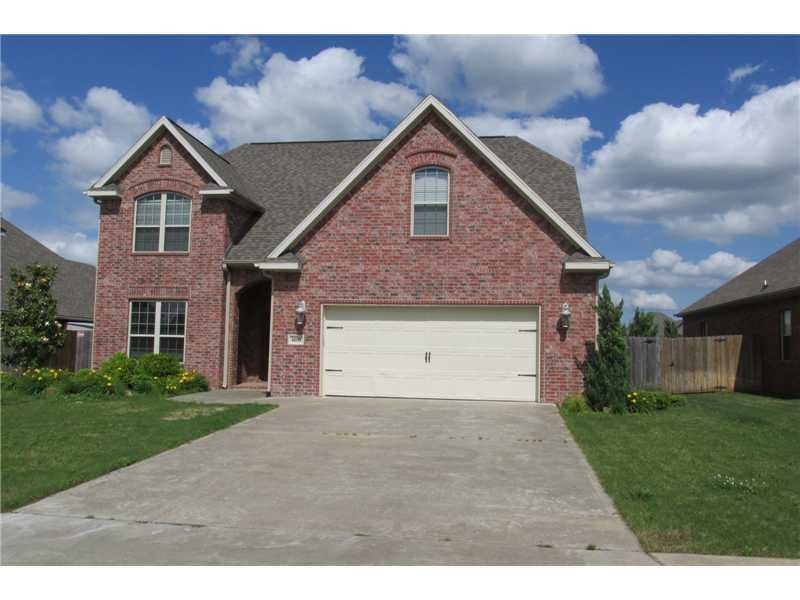 Bentonville House: 4003 SW Banbury Drive