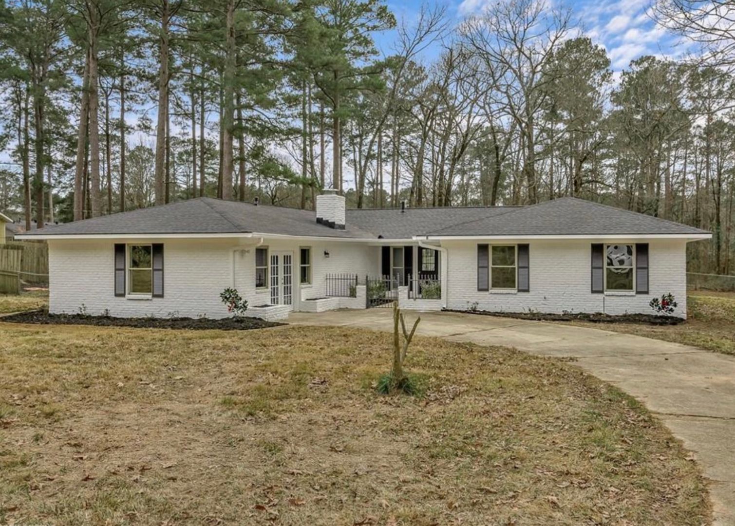 Haughton House: 725 Humphrey Cir