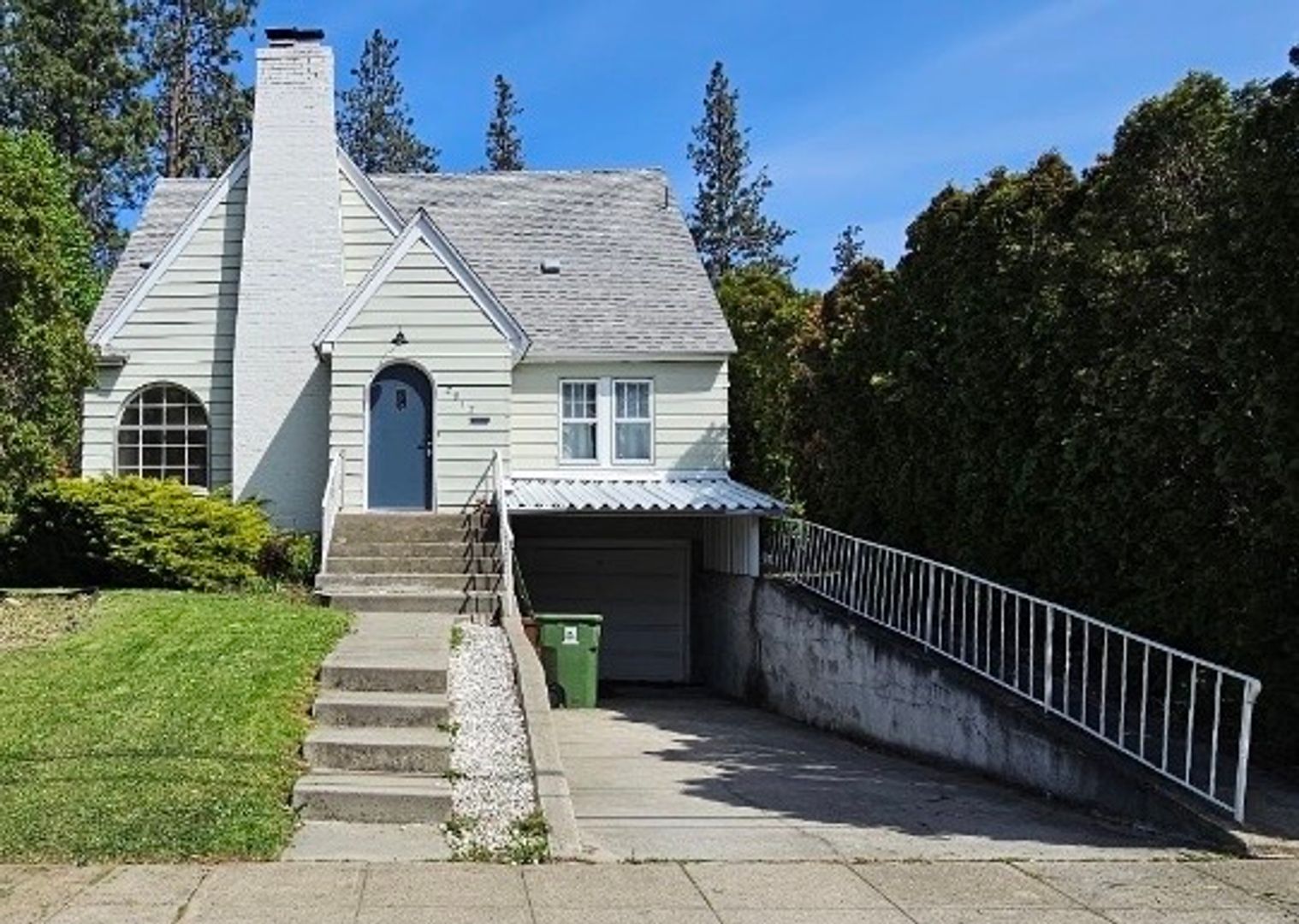 Spokane House: 2617 S. Madison St