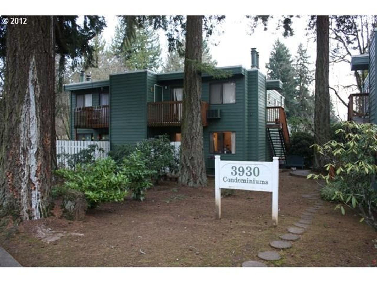 Lake Oswego House: 3930 Lake Grove Ave Unit 1-C