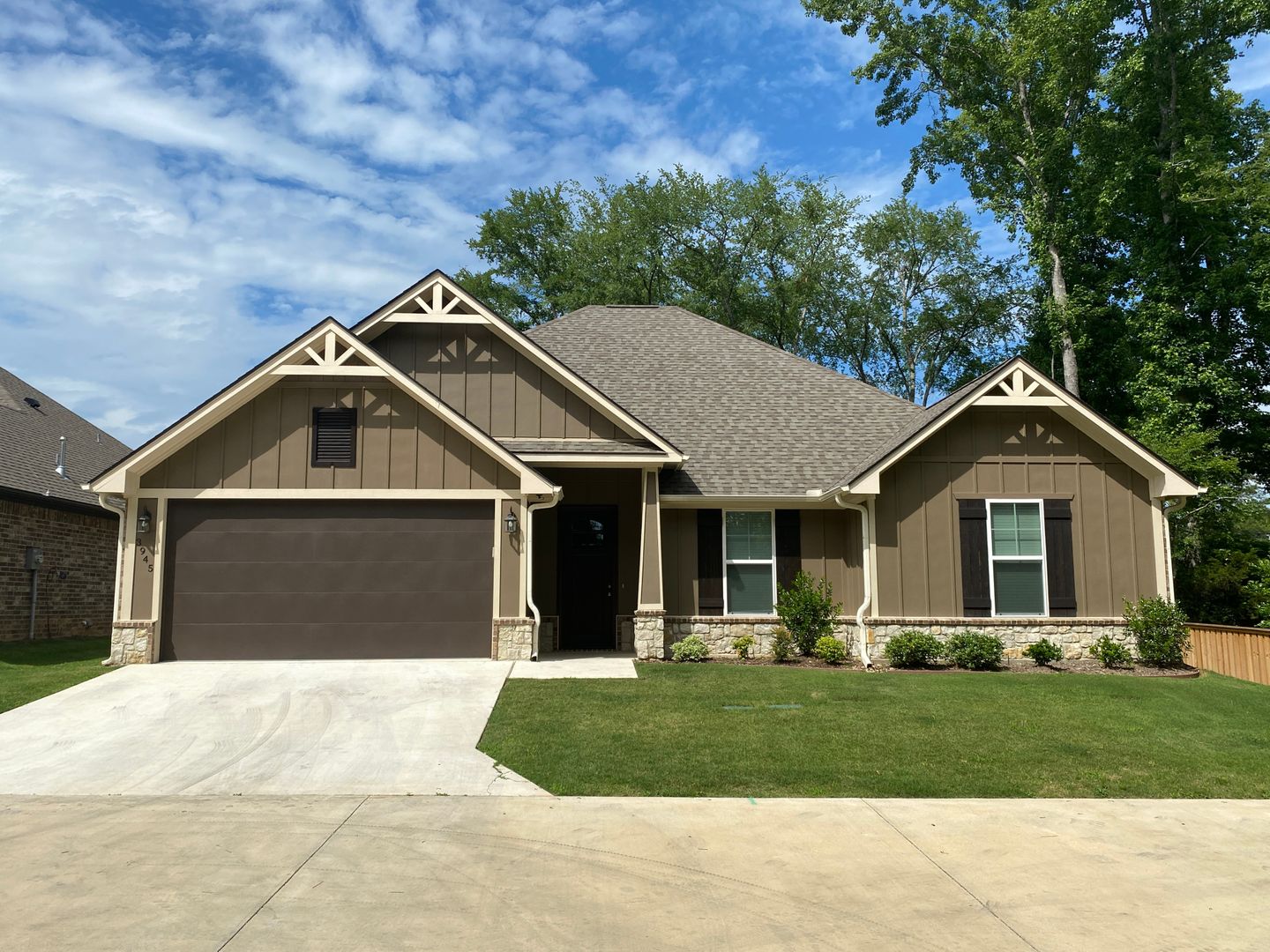 Tyler House: 3945 Old Omen Rd.