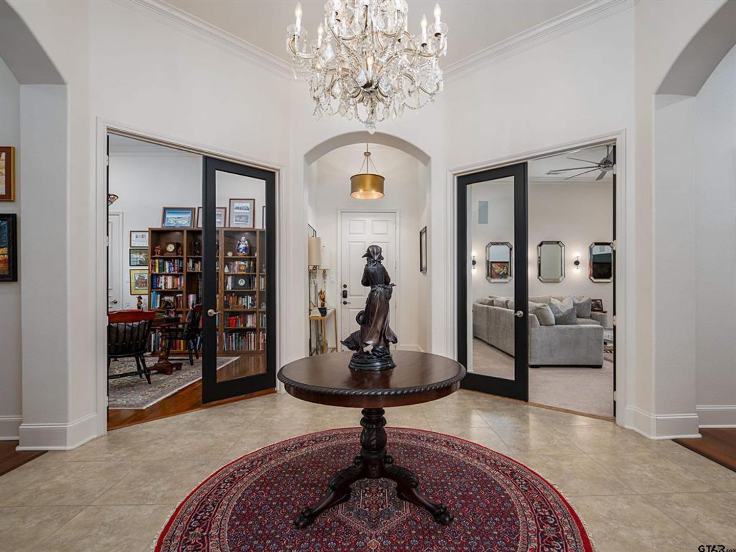 Tyler Condo: 3351 Cascades Court