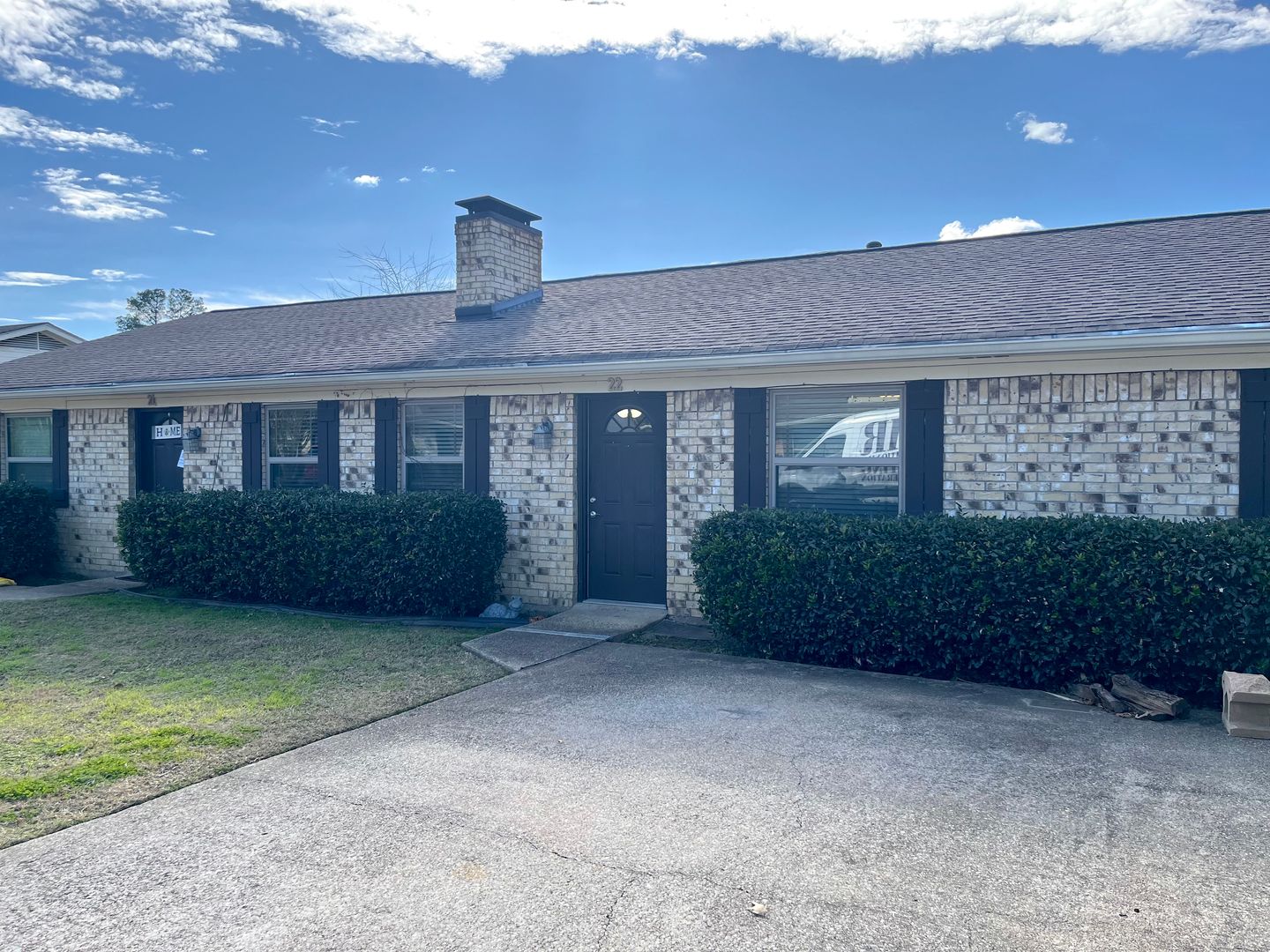 Tyler House: 8414 Cambridge Rd # C02