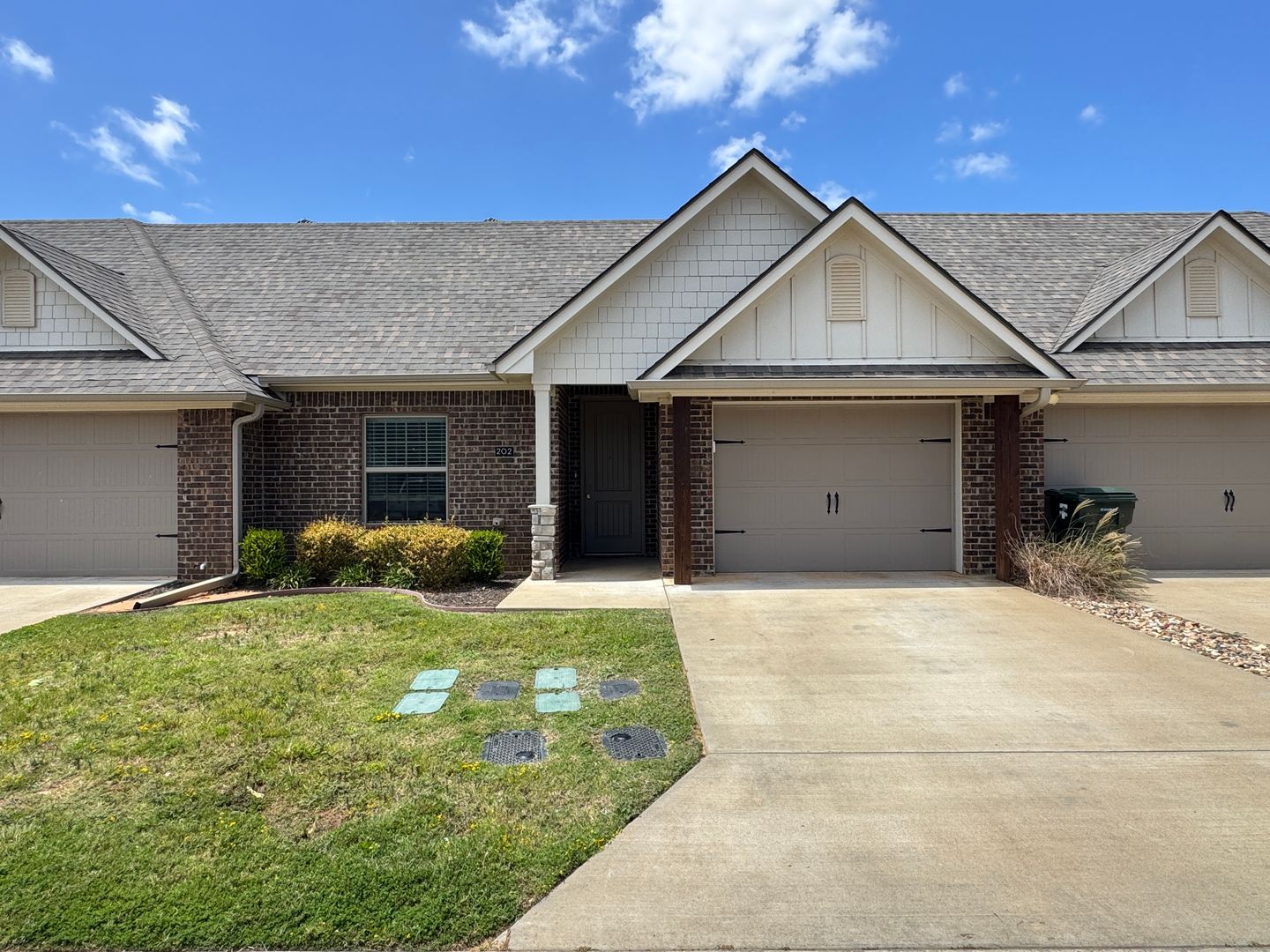 Tyler Apartment: 4300 Huntingtower Dr.