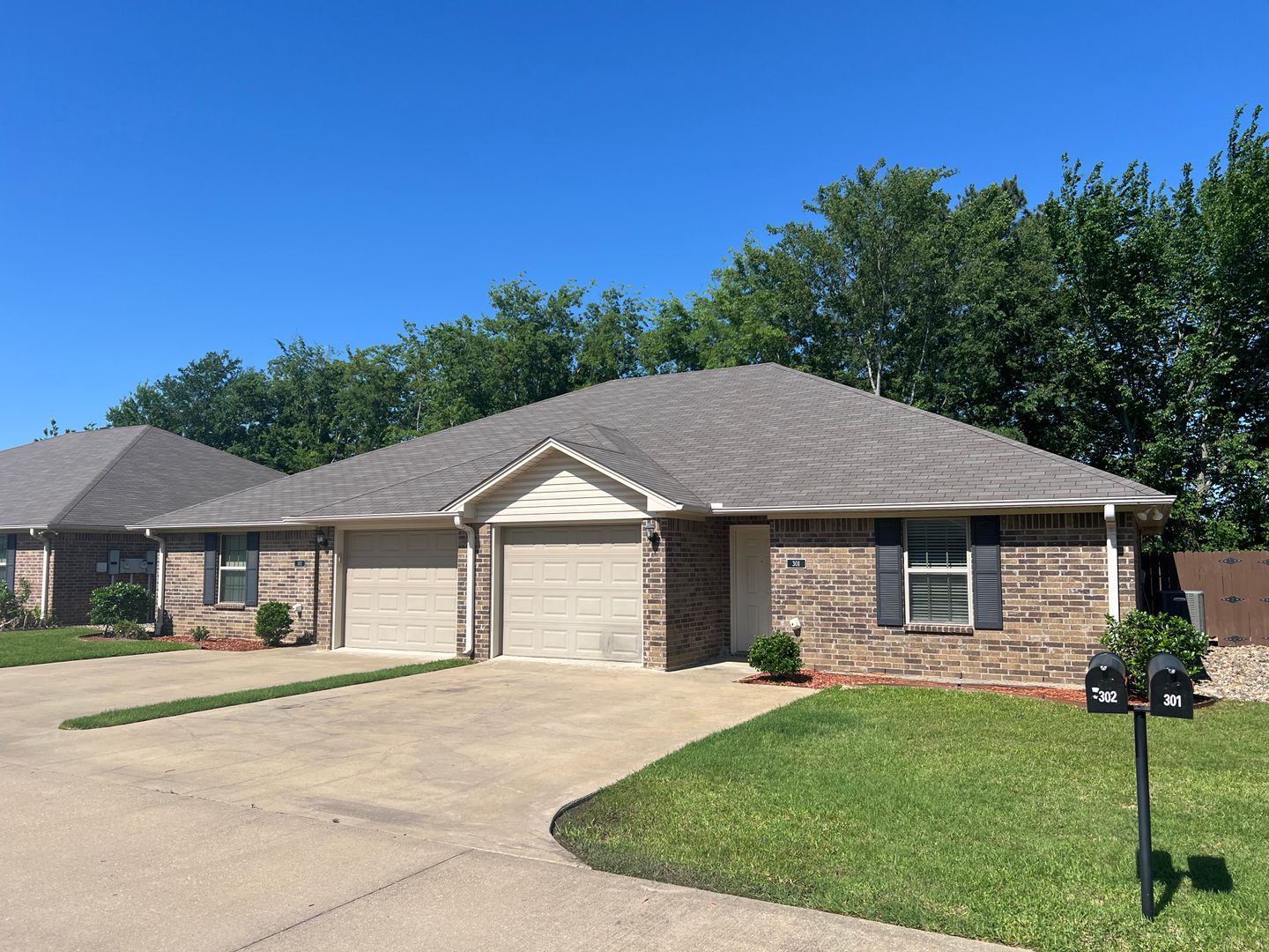 Bullard Apartment: 805 West Main