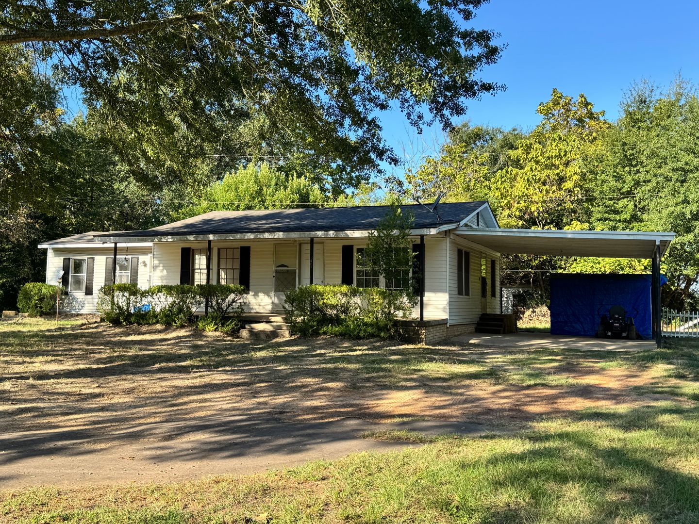 Tyler House: 13230 CR 1208