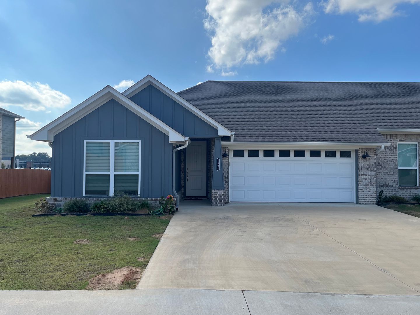 Whitehouse Apartment: 14659 CR 2191
