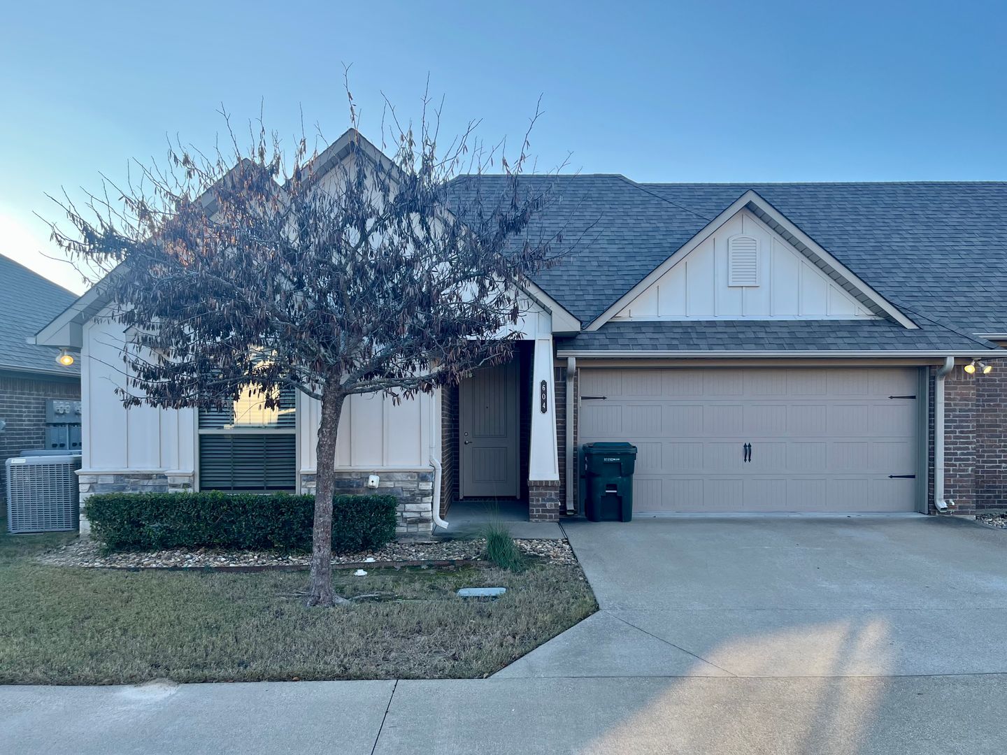 Tyler Apartment: 2525 Roy Rd