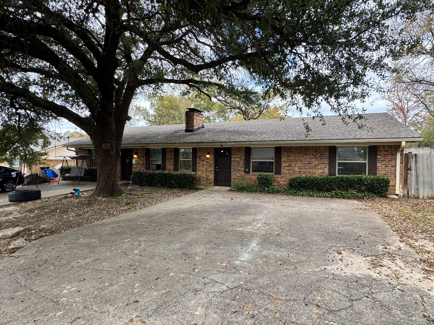 Tyler House: 8414 Cambridge Rd # C14