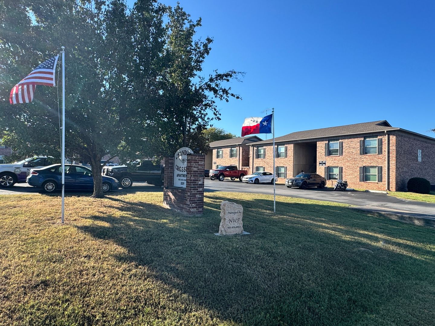 Chandler Apartment: 809 Broad St.