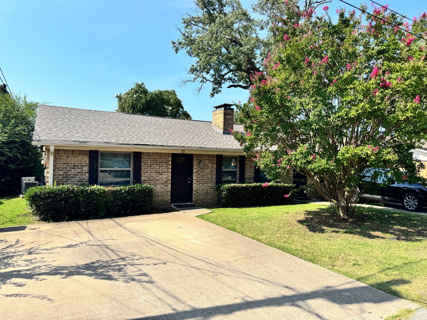 Tyler House: 8414 Cambridge Rd # C23