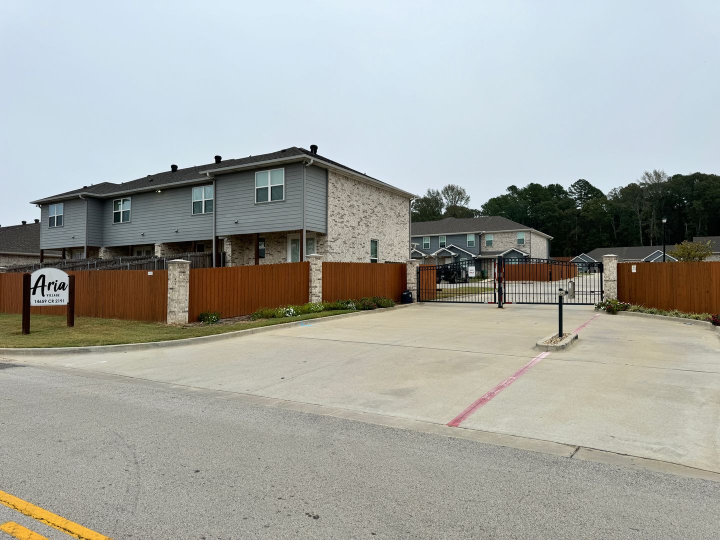 Whitehouse Apartment: 14659 CR 2191