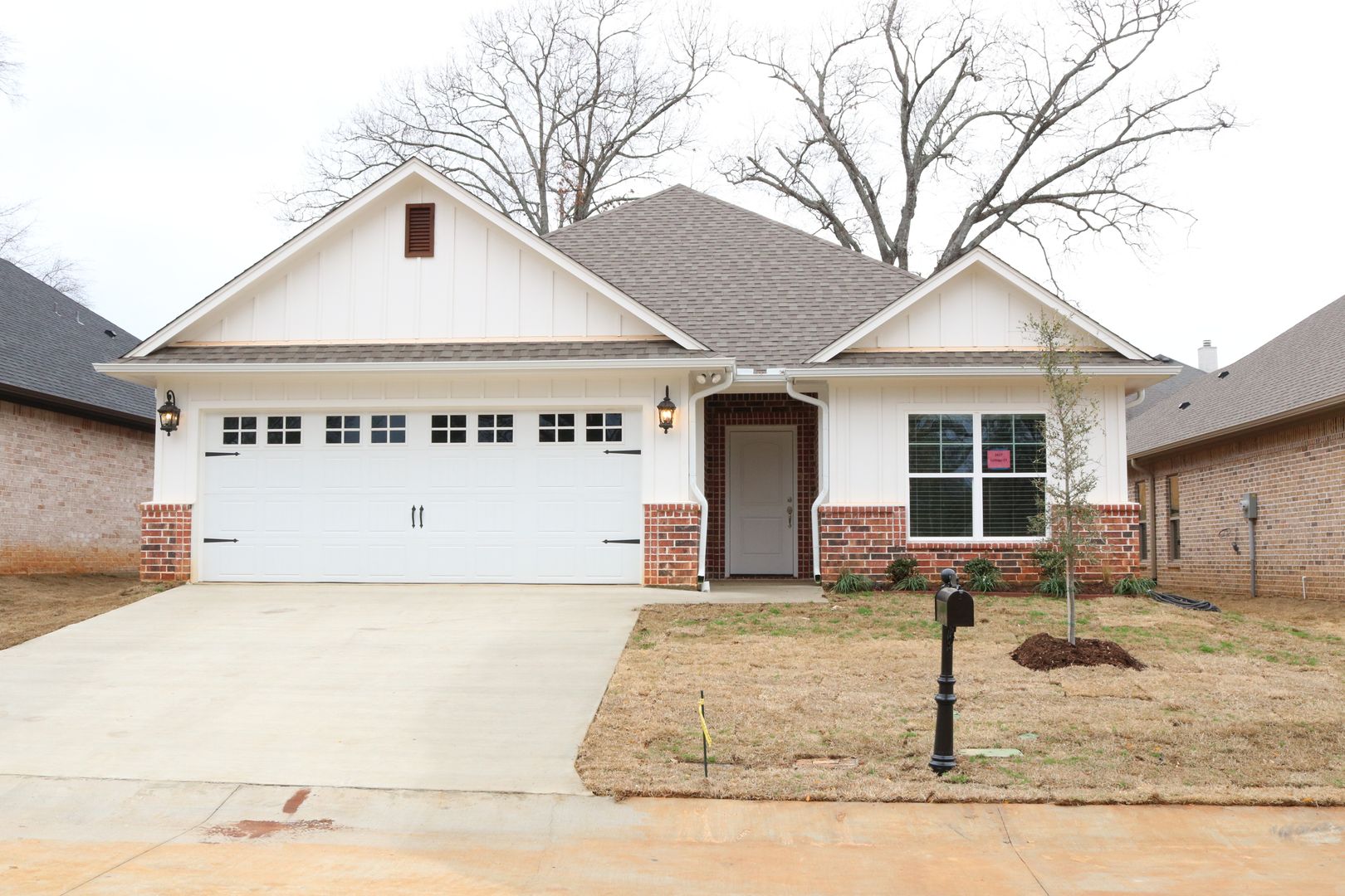 Tyler House: 3417 Cottage Ct