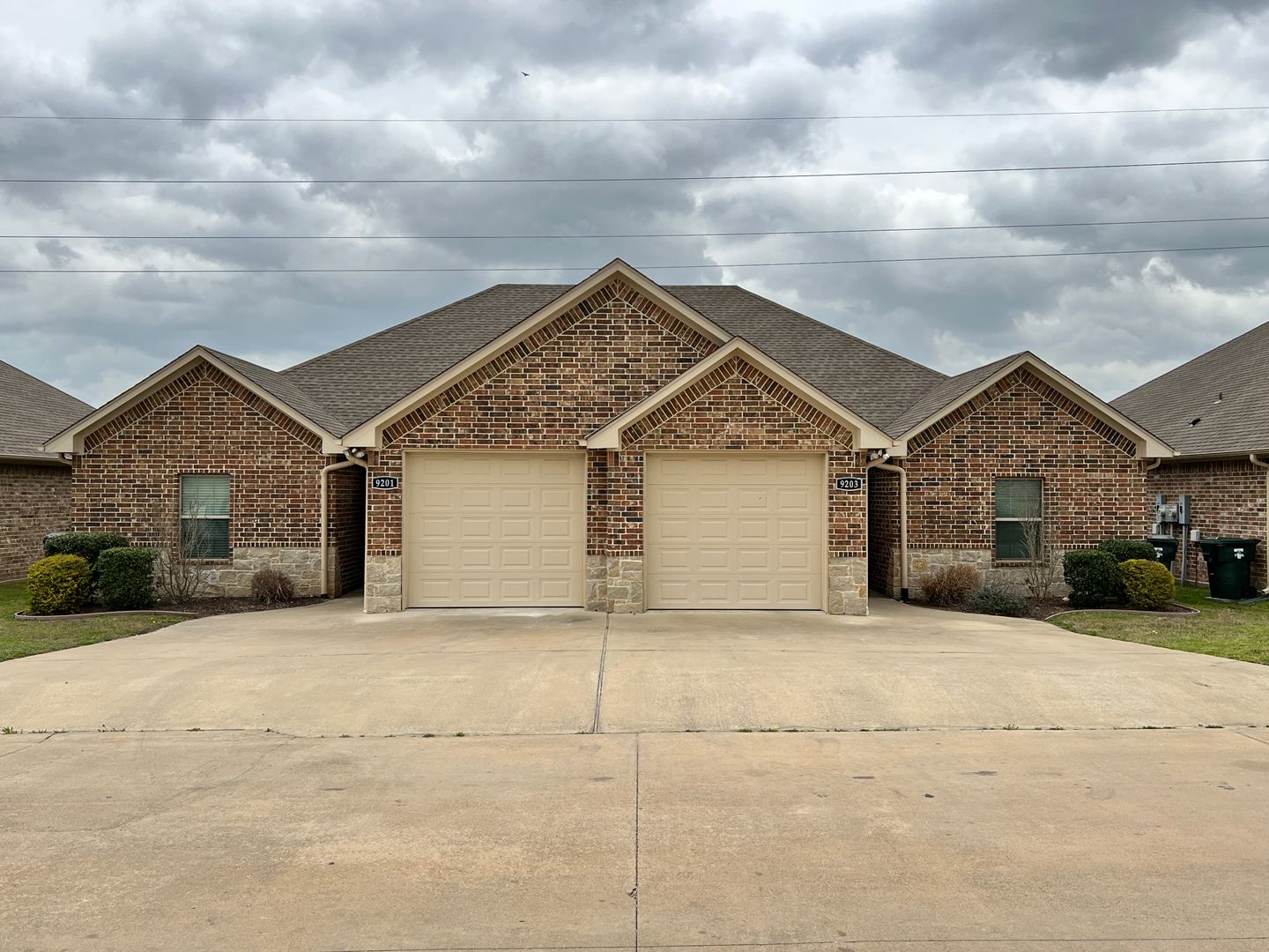 Tyler Multiplex: 9100 Shadow Oak Dr.