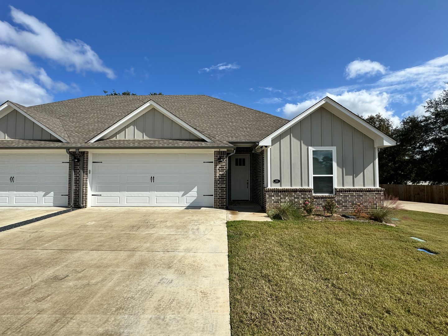 Whitehouse Apartment: 17346 FM 2964