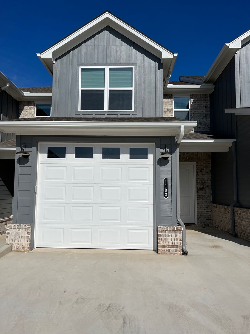 Whitehouse Apartment: 14659 CR 2191