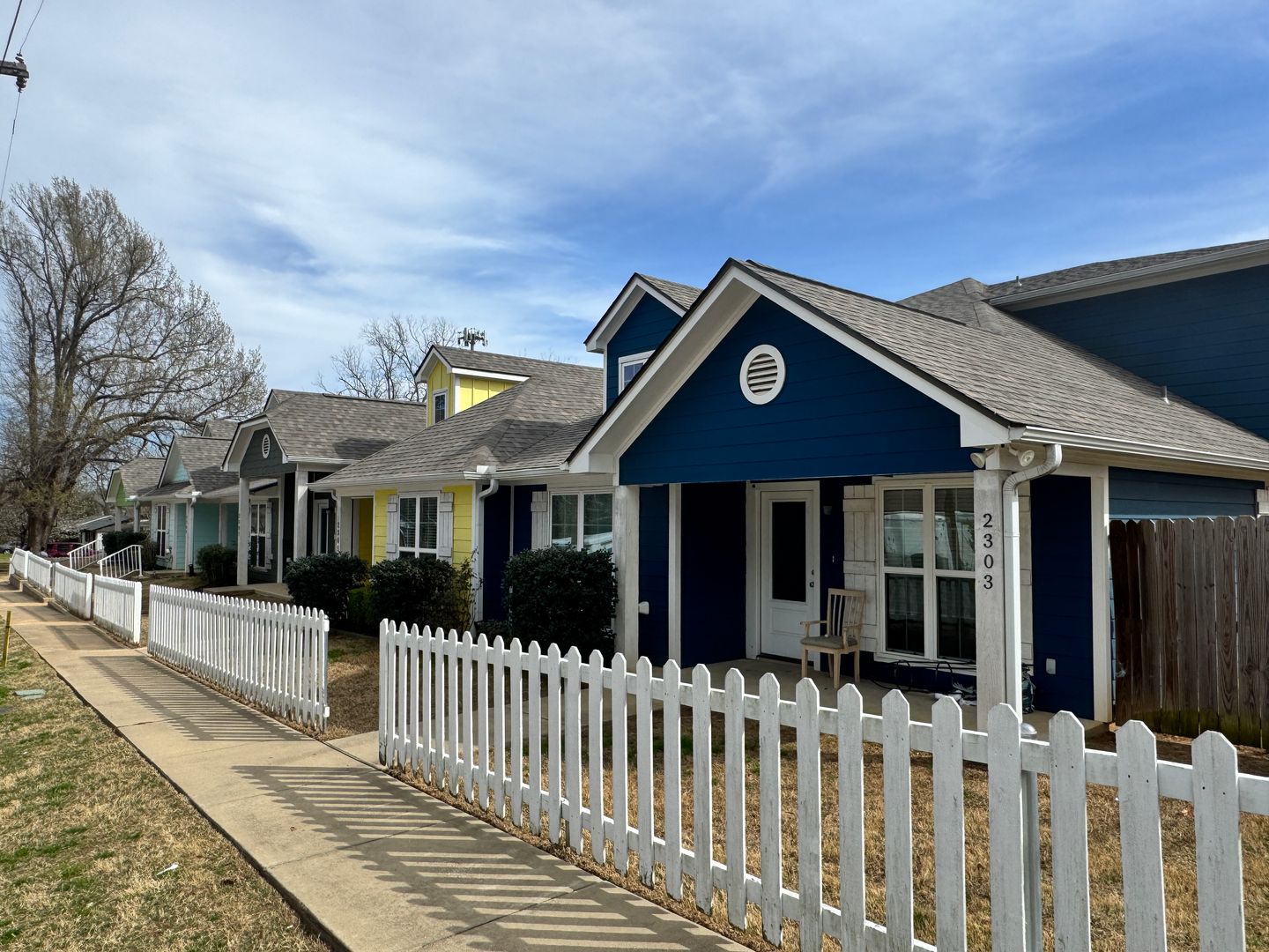 Tyler House: 2300 Airline Dr. #2305