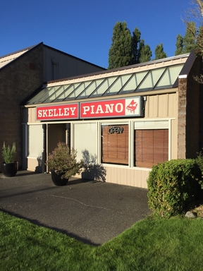 ** High-Visibity Retail Space on Busy Bridgeport Way ** – photo 1