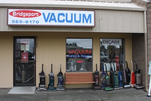 ** High-Visibity Retail Space on Busy Bridgeport Way ** – photo 1
