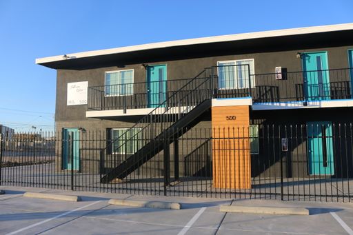 Jefferson West - 1 BR/1 BA Newly Renovated Apartment! – photo 1
