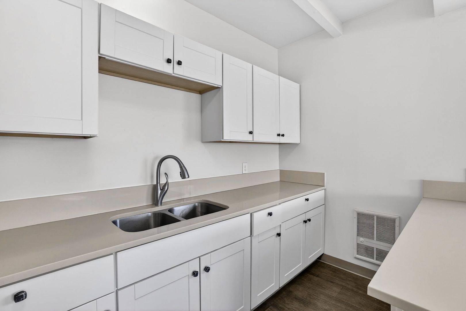 Portland Apartment: 1106-1112 NE 81st