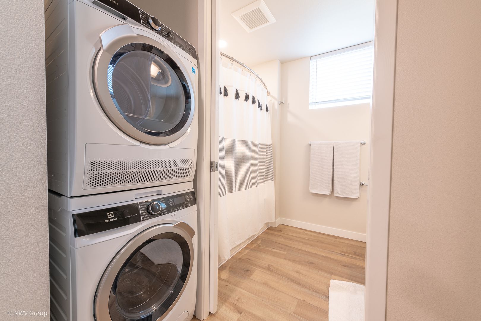 Fairview Apartment: 1555 NE Village St