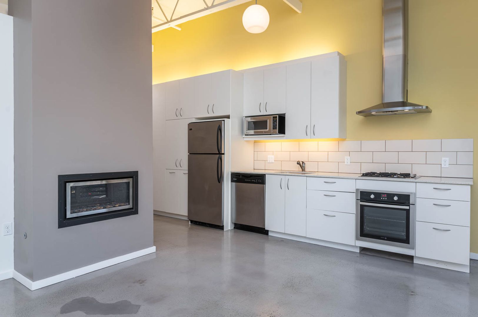 Portland Apartment: 3531 NE 15th Ave
