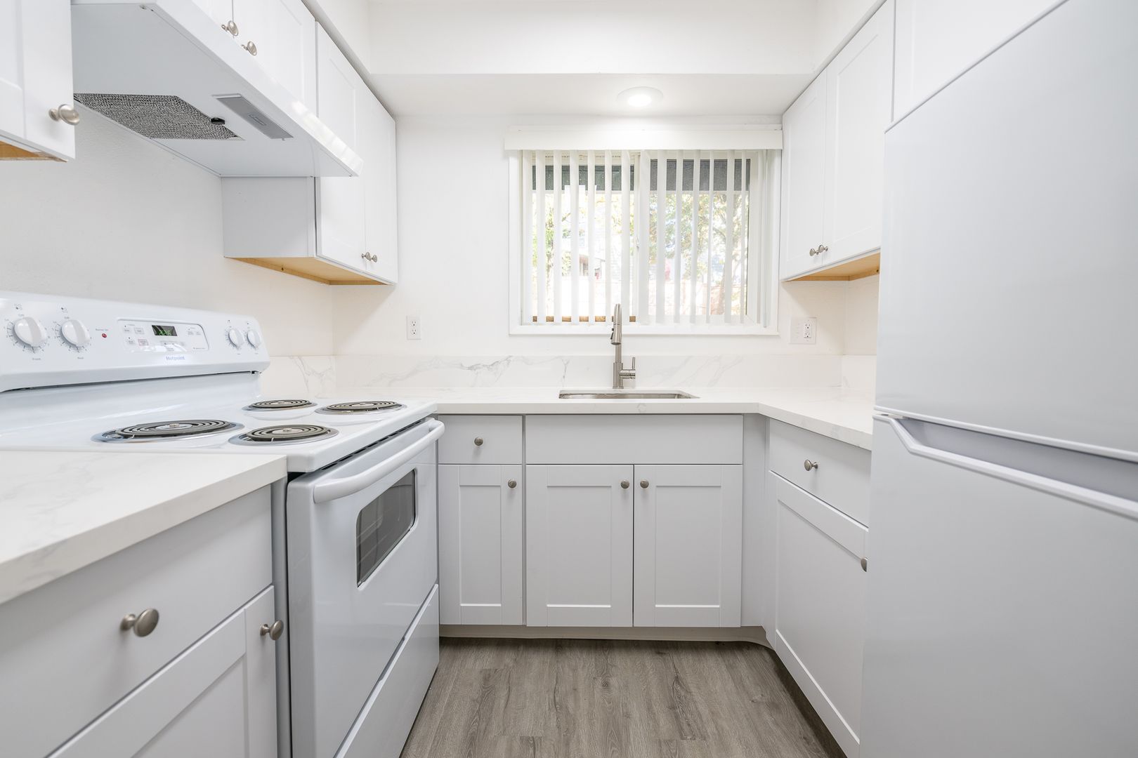 Portland Apartment: 6816 N Trumbull