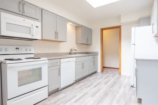 7224 NE Tillamook St – photo 1