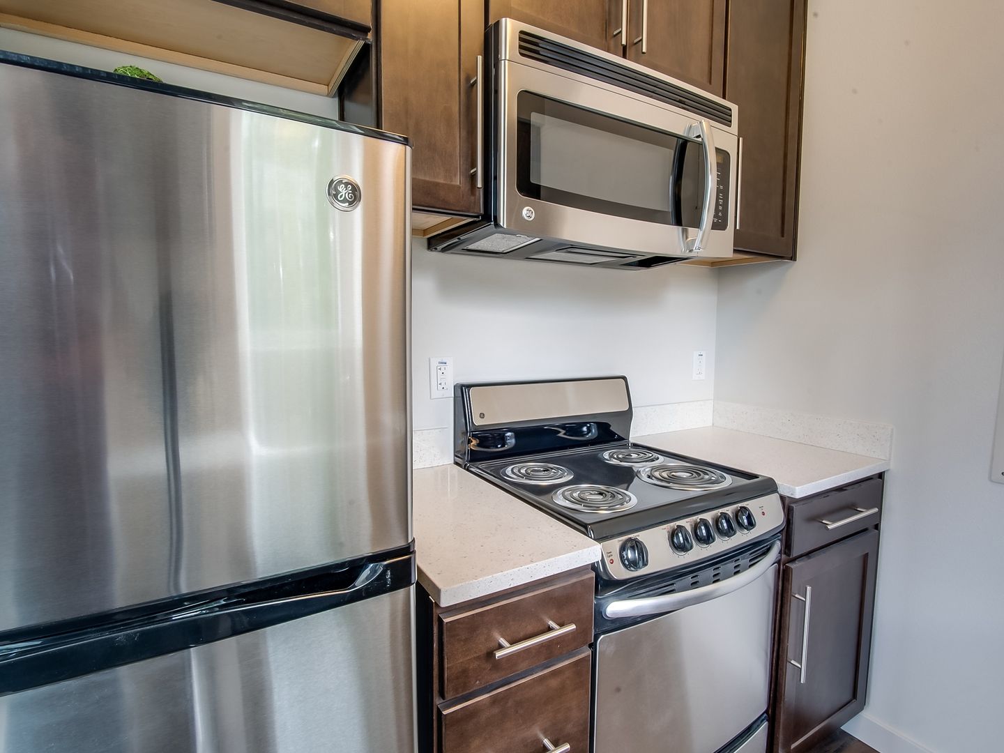 Portland Apartment: 1308 NE Dekum