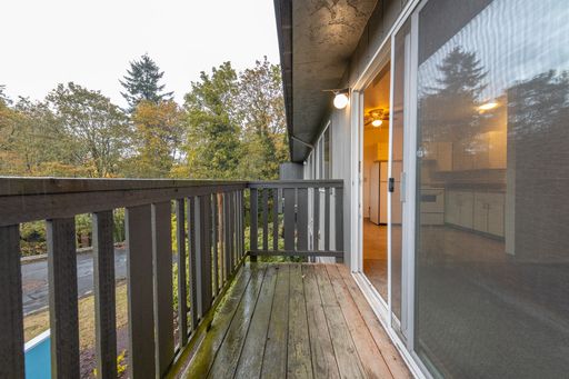 6235 SW Burlingame Ave #105 | West Hills Terrace #105 – photo 1