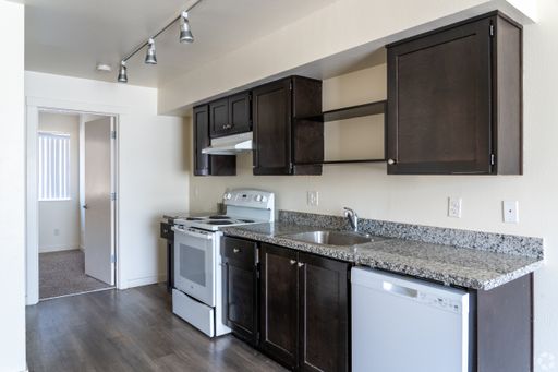 14232 E Burnside St #112 | Fern Grove Apartments #112 – photo 1
