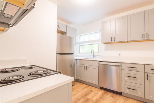 Glencourt Apartments #10 – photo 1