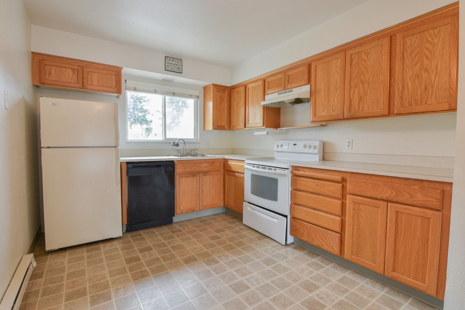 Portland Apartment: 8819 N Edison