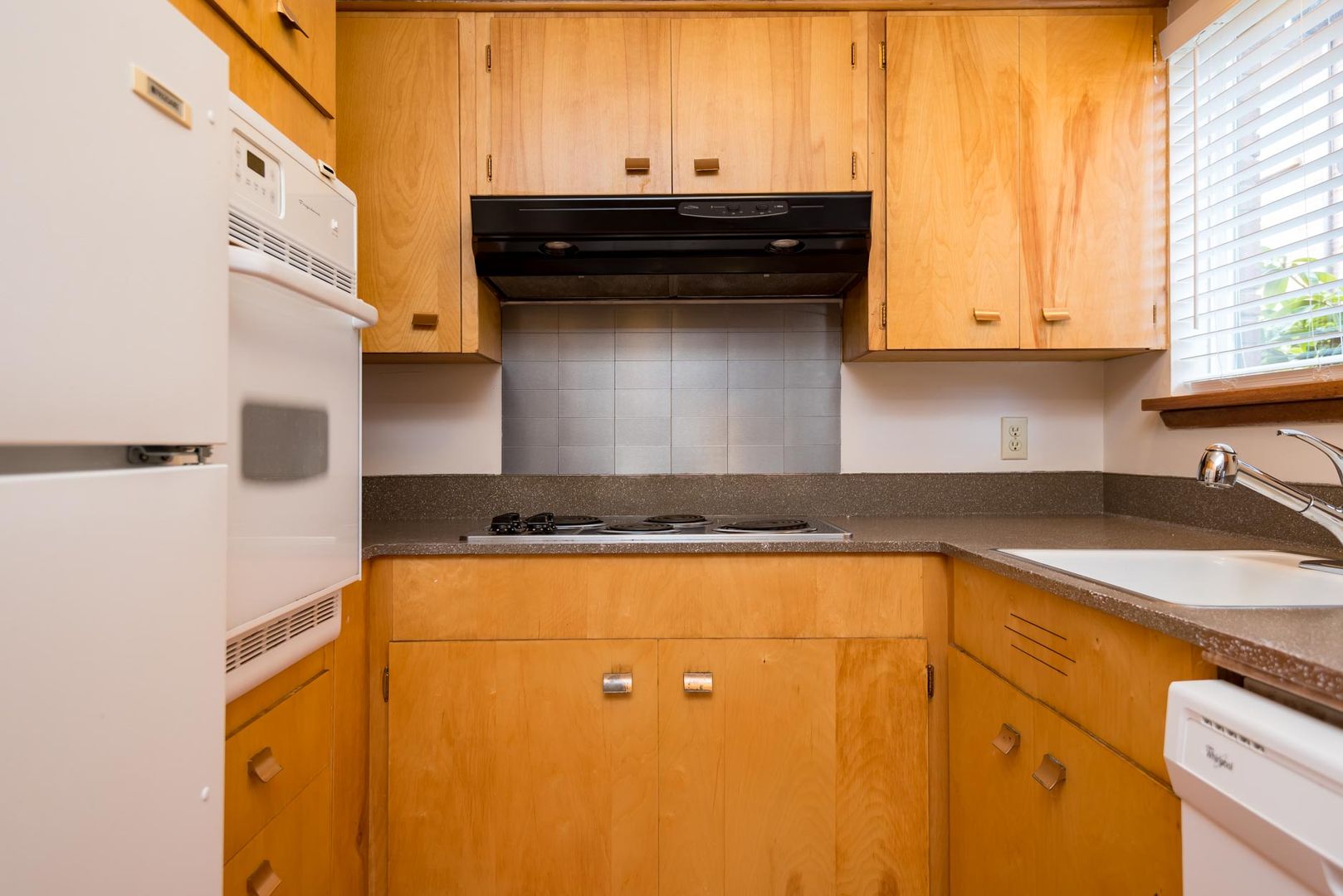 Portland Apartment: 2504 N Rosa Parks Way