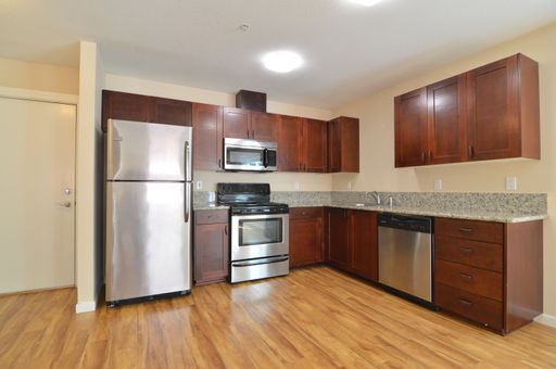 6425 SE Holgate Blvd. #3 – photo 1