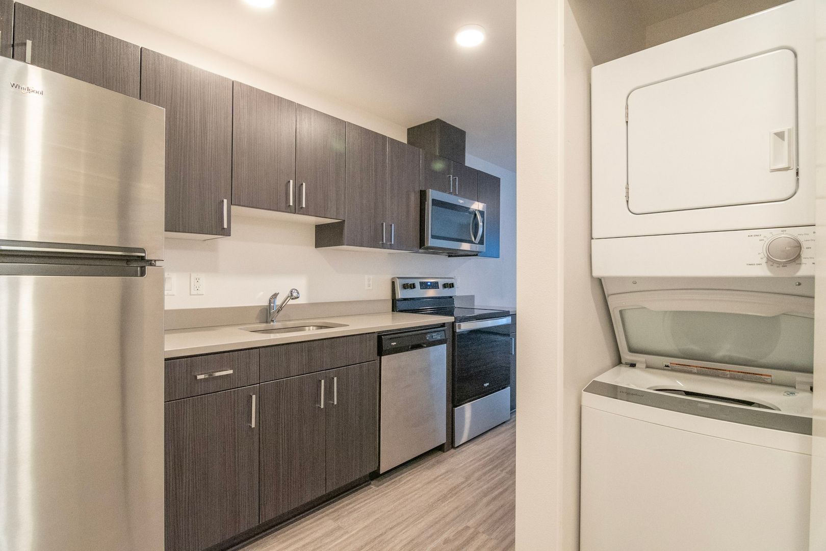 Portland Apartment: 4626 N Maryland