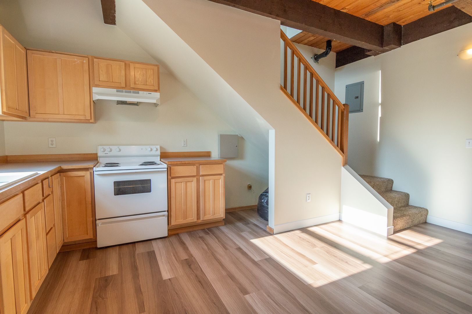 Portland Apartment: 2808 NE MLK Jr Blvd