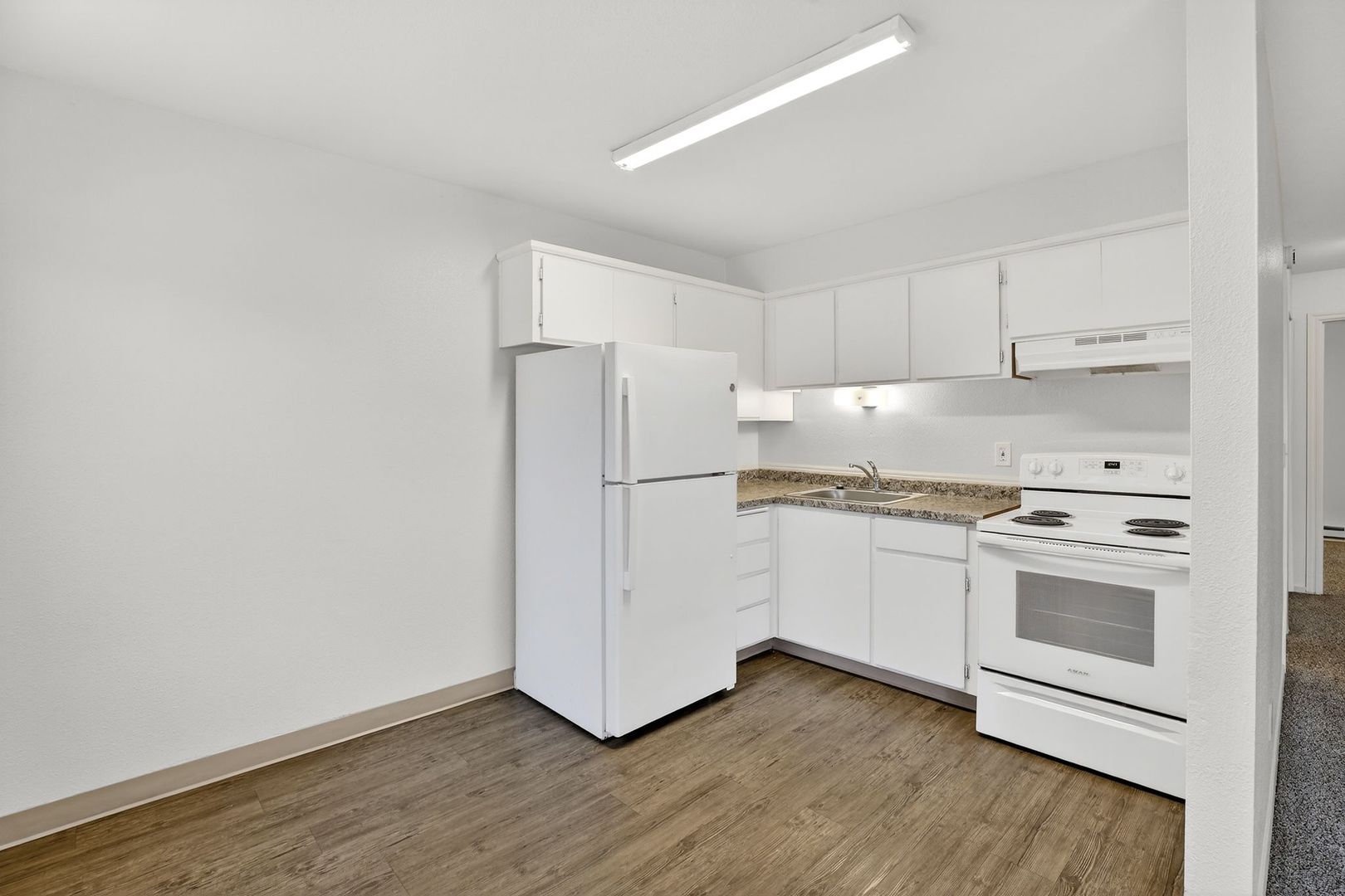 Portland Apartment: 13130 SE Powell Blvd
