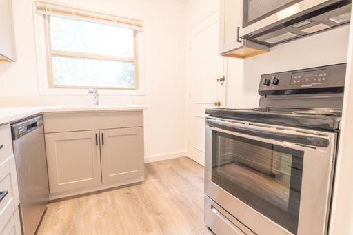 4839 E Burnside St #13 – photo 1