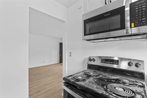 4841 E Burnside St #17 – photo 1