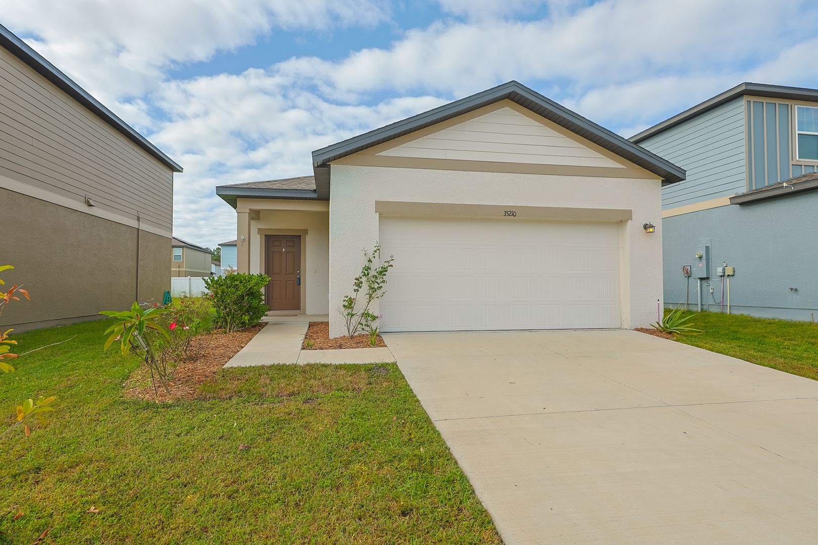 Zephyrhills FL 33541 House: 35210 Daisy Meadow Loop