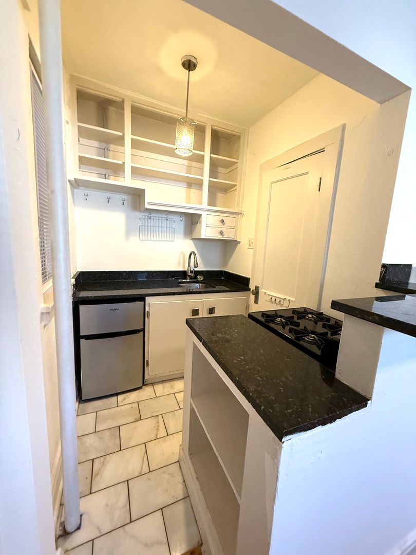 Denver Apartment: 1226 N. Marion St