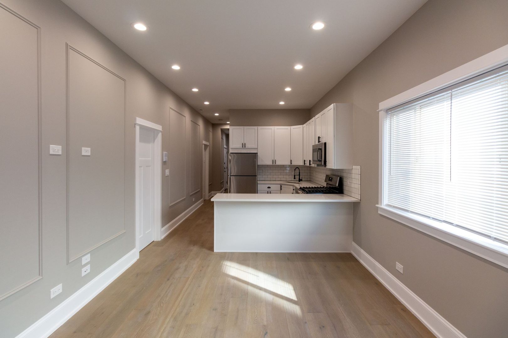 Chicago Apartment: 1714 N Spaulding Ave