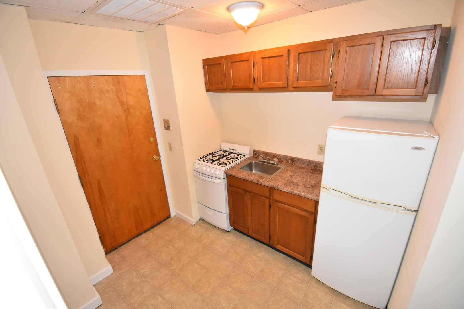 Seymour Apartment: 41 Deforest Street