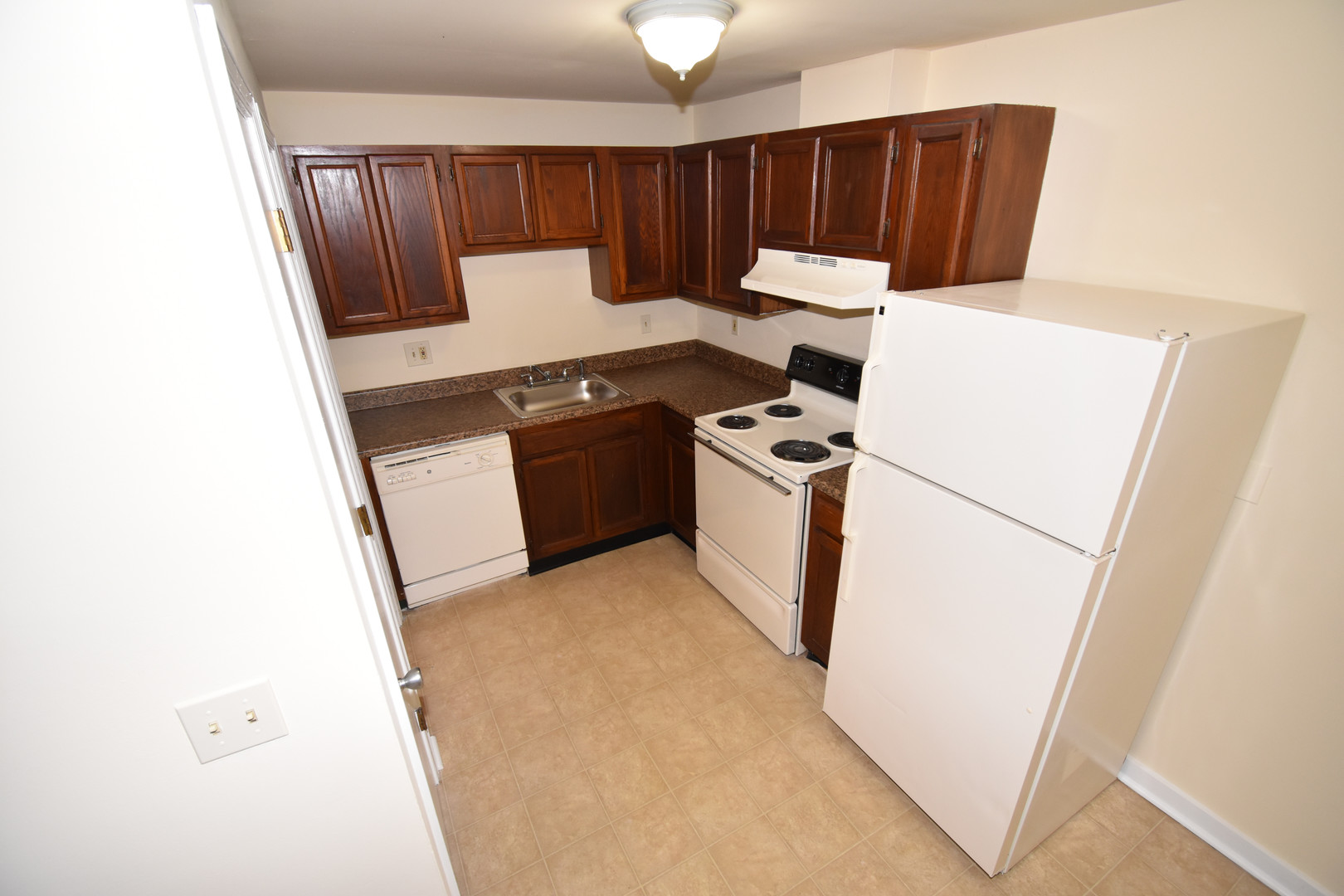 Seymour Apartment: 36 Chatfield Street