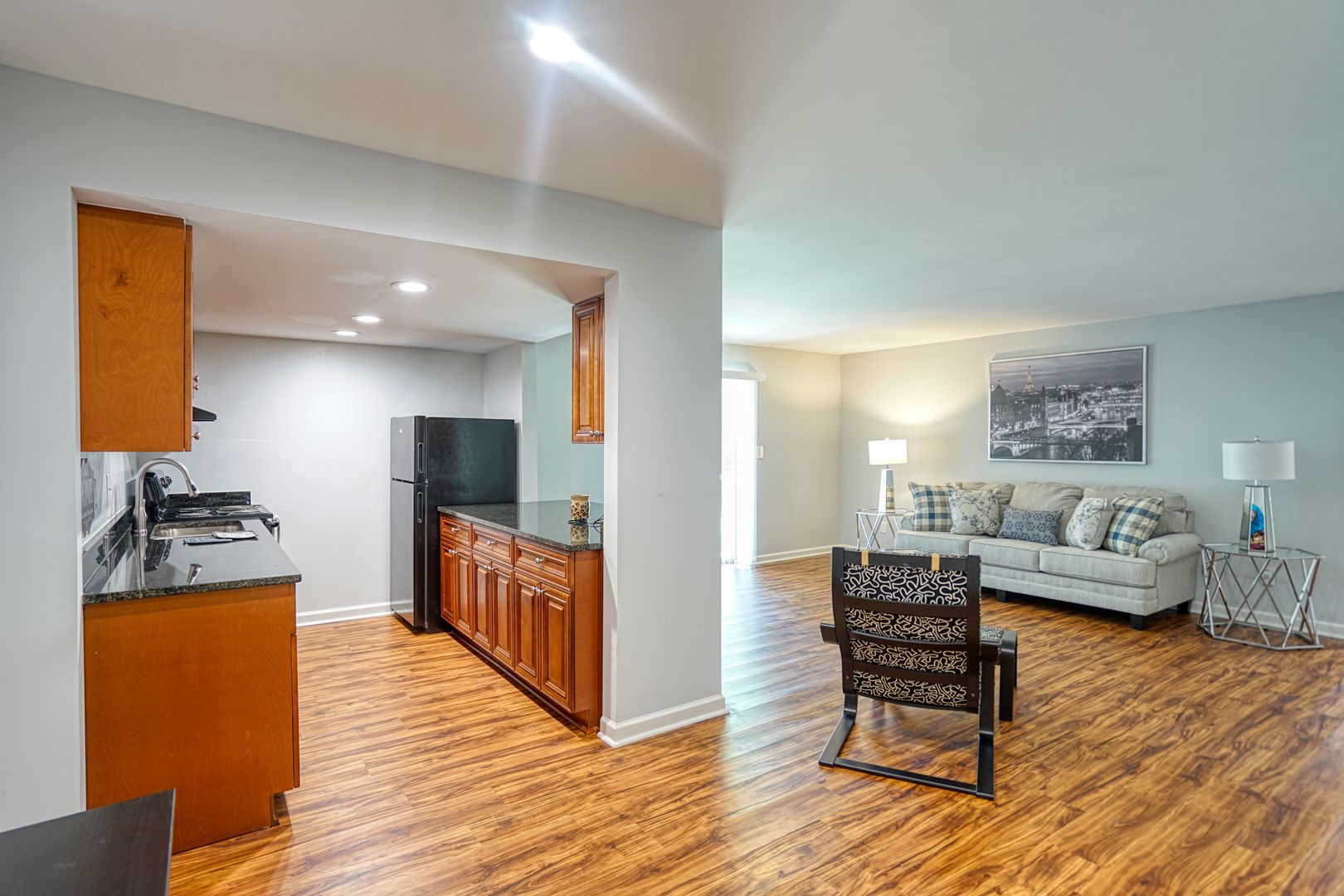 Avondale Estates Apartment: 280 Northern Ave - Ofc