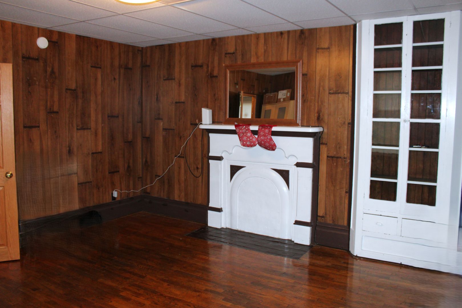 Indiana Apartment: 967 Church St