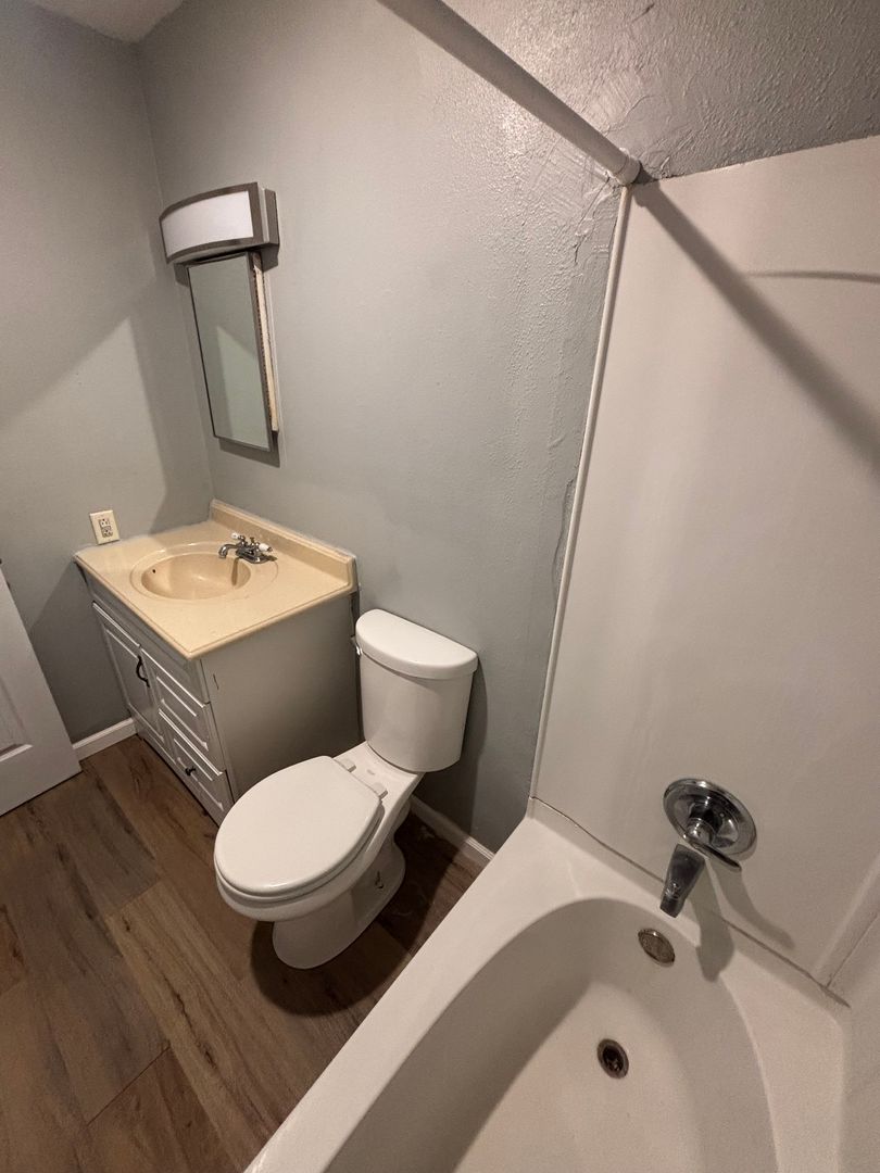 Sergeant Bluff Apartment: 205 B. St.