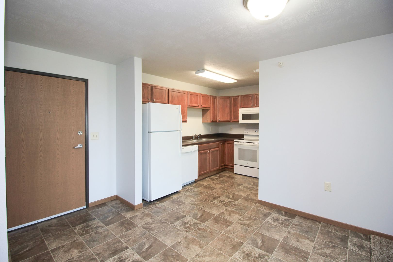 North Sioux City Apartment: 1300 - 1302 Quiniela Dr.